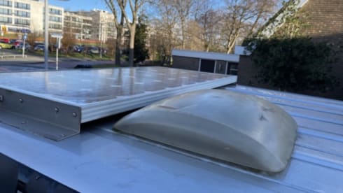 Super berggeit – Ford la strada con letto basculante