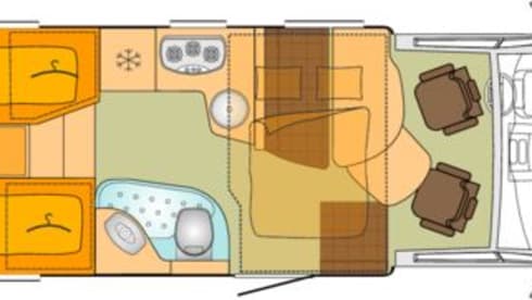 Luxury motorhome 4 persons automatic.
