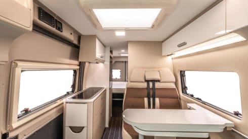 Bronko – Rimor Horus 138