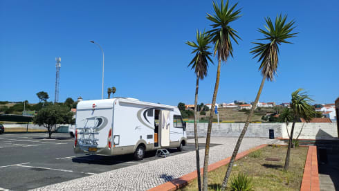 4p Bürstner integral camper from 2009