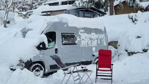 LUER ADVENTURES – Mooie complete Citroën buscamper 