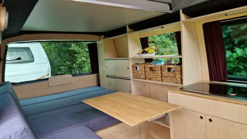 Self-built VW T5 camper for 2 people
