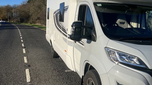 *AUTO-RÉSEAU* Swift Edge 2022 automatique 6 couchages