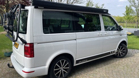 De Witte – Adventurous Volkswagen California T6 - 4 pers. 