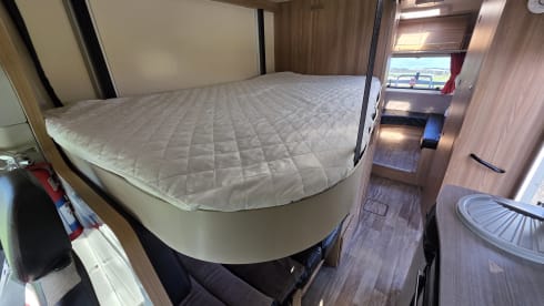 2016 Bailey Approach Advance 665 - 6 Berth
