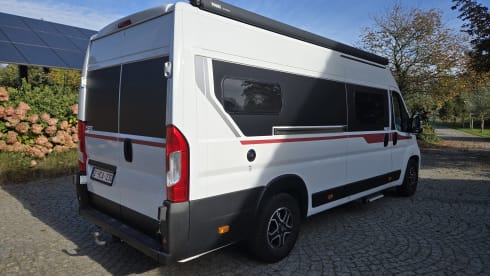 Pilote Xplorer – New bus camper Pilote Vega_630J
