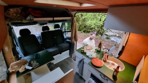 2p Mercedes-Benz bus from 2012