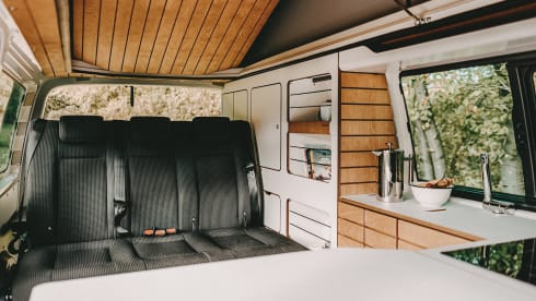 Bärbelche – VW T6.1 – Der Wohlfühl-Camper mit viel Platz und Solar!