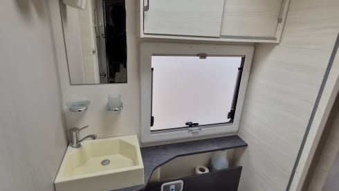 4p Chausson halbintegriert ab 2019