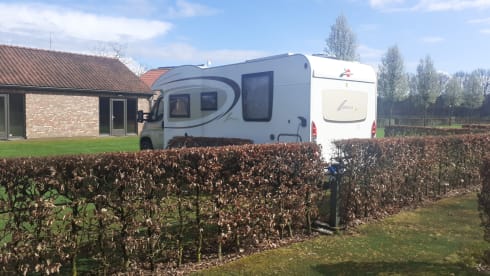 4p Bürstner semi-integrated uit 2013