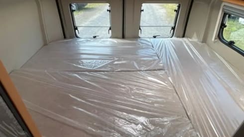 2p Pössl bus uit 2024