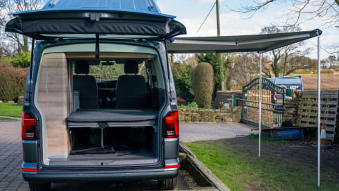 Billy – VW California Coast 2021 Camper