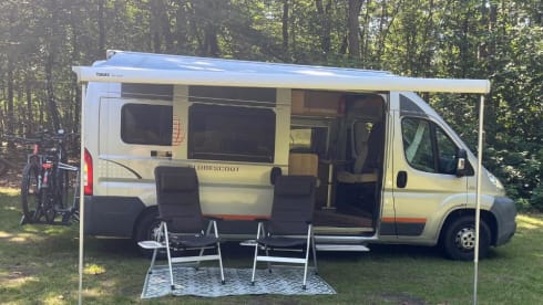 Lovely 2p Dethleffs bus with 160 hp