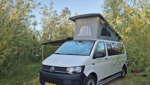 Zeeland Camper – Volkswagen T6 bus camper 2017