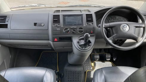 Lucy – Comfy, clean, compact VW Transporter