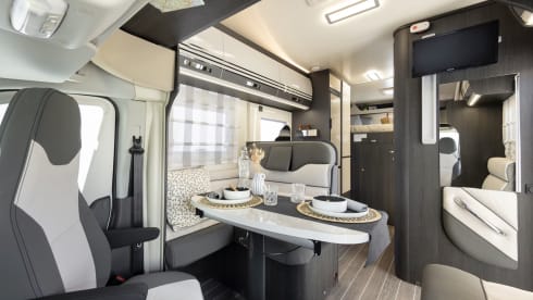 Rover – New 2026 Roller Team 4 berth off-grid ready Motorhome