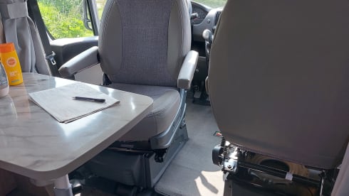 Hotelkamer op wielen – Spacious 2 p Carado semi-integrated from 2018