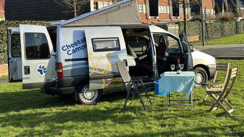 Cheetah – Cheetah 2 person Fiat Scudo bus camper