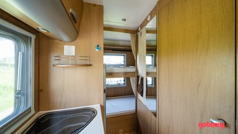 "De Koala" – Spacious kidsproof camper for the whole family (including friends!)