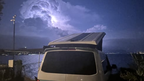Dub Di – Camping-car Volkswagen 4 couchages de 2018