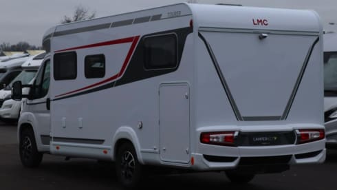 22 LMC H660G  – Tourer lift 3 persons