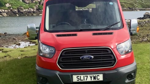 Rose – Jacobite Rose Ford Campervan 2017