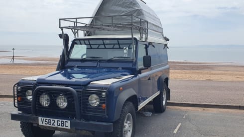Blue Belle – Land Rover Camper for Family Camping