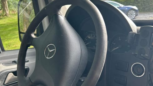Borrie – Mercedes Sprinter campervan from 2010 (Automatic)