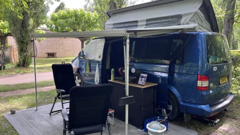Dora – Camper Volkswagen a 2 posti letto del 2014