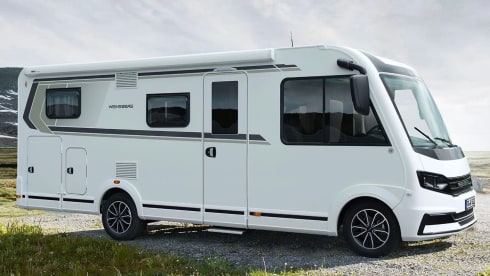 Deluxe – Integral Weinsberg Caracore 700MEG Automatic + WIFI on the road