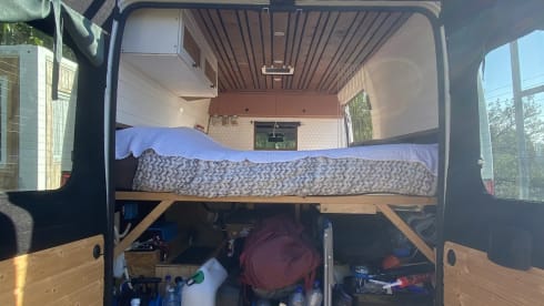 Marty – Unique Citroën Jumper DIY campervan from 2009 (2 persons)