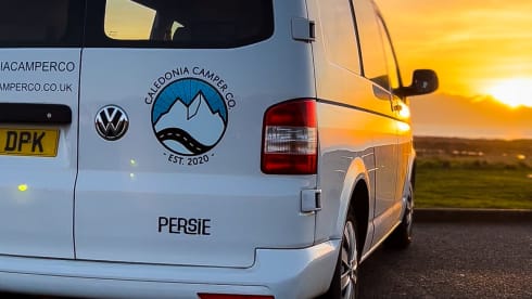 Persie – 2 berth Volkswagen bus from 2015