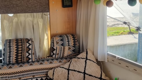 Hummer 2  – Nice Hymer camper for new adventures.