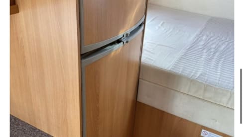 Renault master Globetrotter  – 4p Dethleffs semi-integrated uit 2010