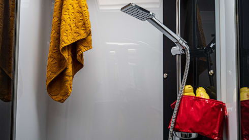 Start in de Ardennen – Luxury 2 person Chausson from 2021 with classic Vanguard rv wrapping.