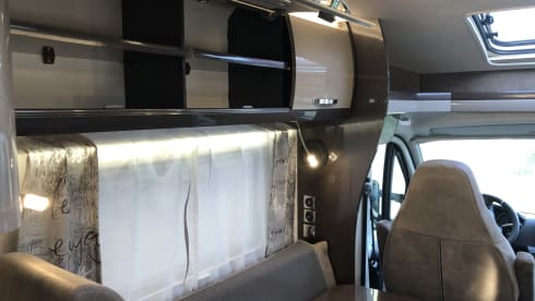 R-Mobil – Enjoy your holiday with automatic and good equipment