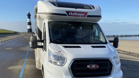 Kwist Bus – Camper 2020 - 4 p with air conditioning in living area - Challenger