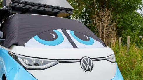 YOWWW –  E-campervan ID. Buzz
