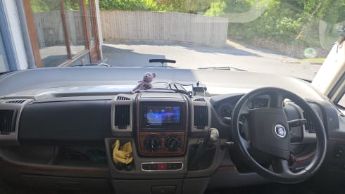 Nelly – 3 berth Hymer integrated from 2008