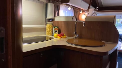 4/5p Eura Mobil Semi-Integrated camper