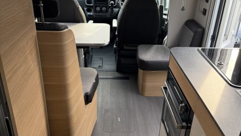 ADRIA Matrix Axess 600 SL