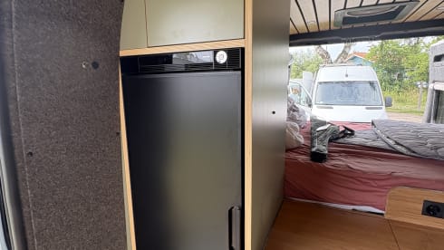 Campr Outcast – Campr Outcast - Tough, spacious off-grid camper