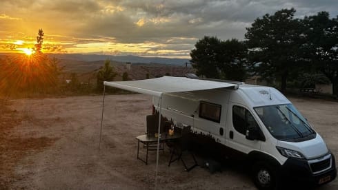 Gerrit – 2p Peugeot bus from 2019