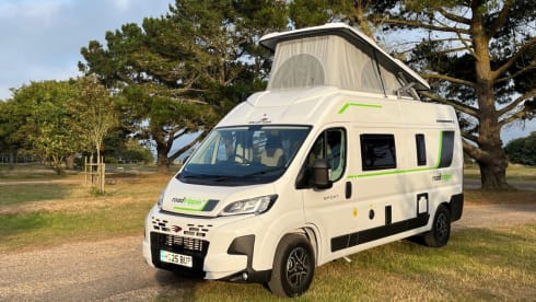 Es Vedra – BRAND NEW 2+1 Berth Roller Team Livingstone 2 (2025) Automatic