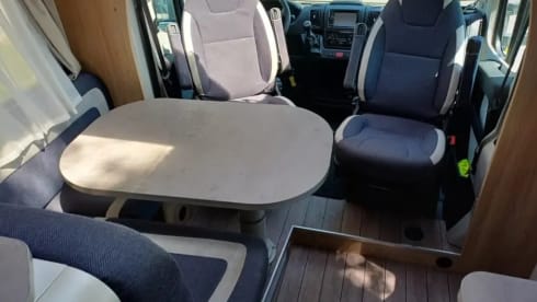 C34 – Knaus a 2 posti semi-integrato dal 2018