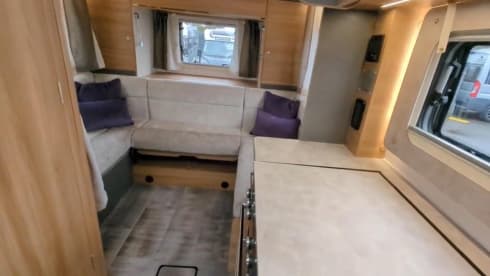 Bailey  –  2023 Bailey Adamo 4 berth 