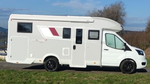 Casa Mobile completamente attrezzata (2022) - Roller Team 284TL - 5 pers.