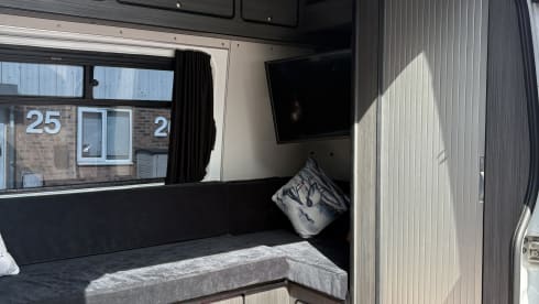 Panda  – 6 berth Mercedes-Benz campervan from 2017