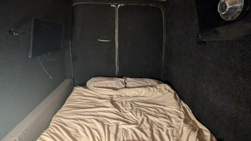 Hightop mit langem Radstand Ford Transit 