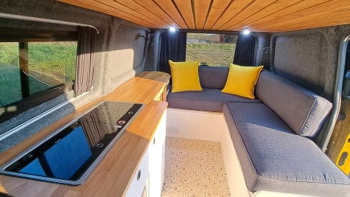 "Moira" - Your 2 Berth Dreamy Yellow Camper!  *INSURANCE INCLUDED* 